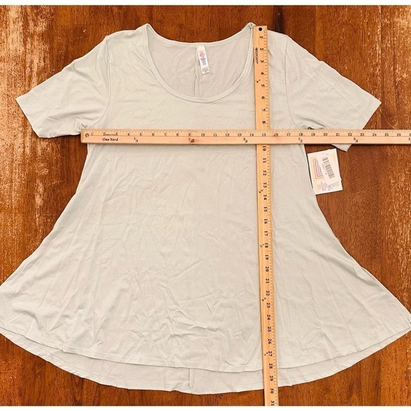 NWT Lularoe Perfect T Mint Green XS - Picture 5 of 9